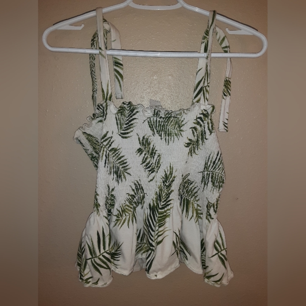 Crop top - Picture 2 of 3